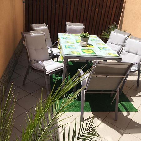 Apartman Slunecnice S Terasou Чеське Будєйовіце Екстер'єр фото