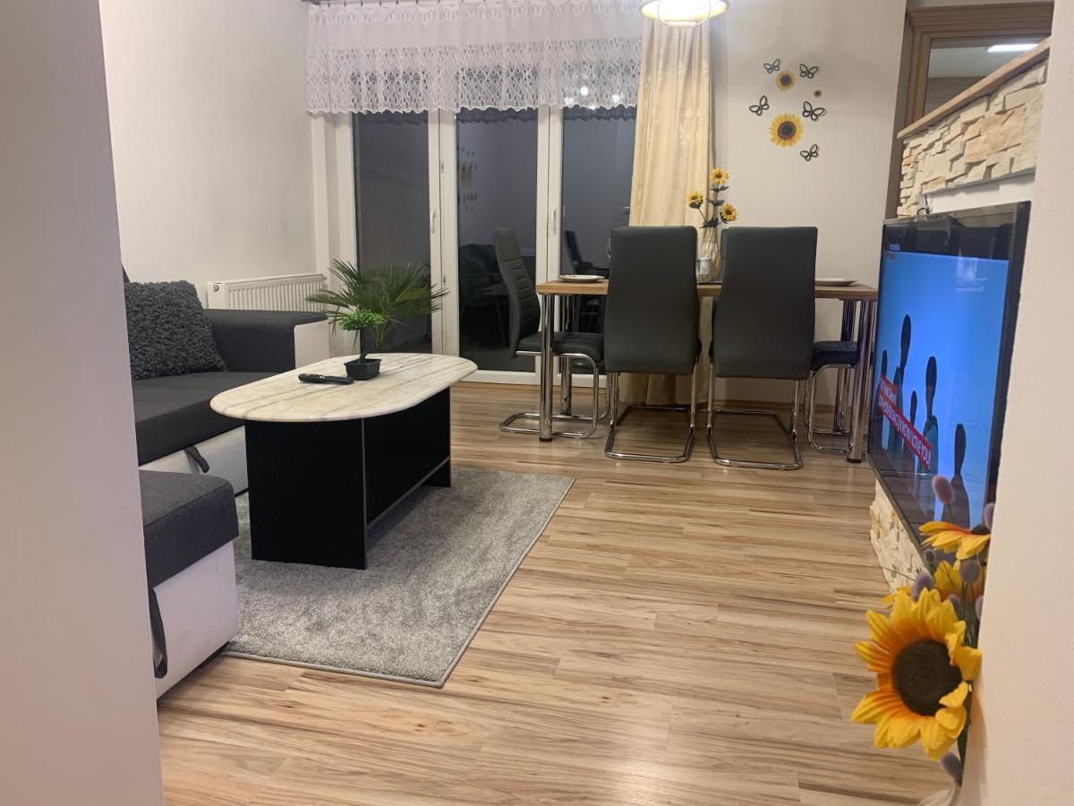 Apartman Slunecnice S Terasou Чеське Будєйовіце Екстер'єр фото